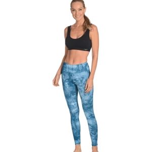 Shadow Sport Women's Blue Tie-Dye High-Waisted 7/8 Leggings Size Small 🐈